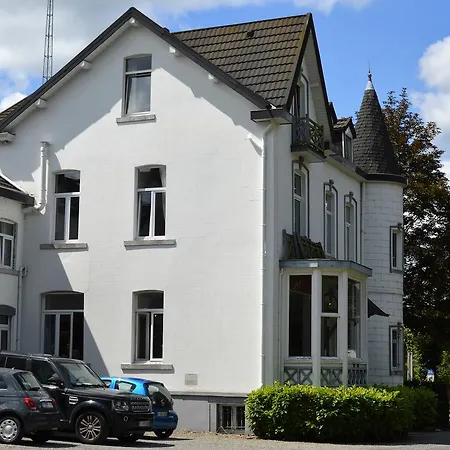 La De Hotel 3*