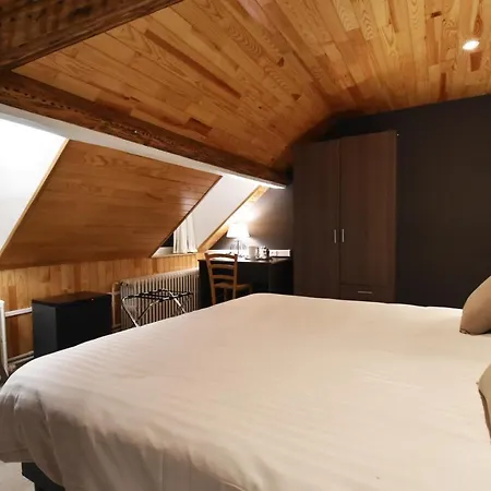 La De Hotel
