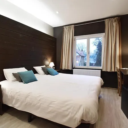 Hotel La De 3*